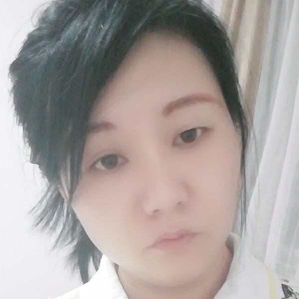 风中浅吻黄豆的照片