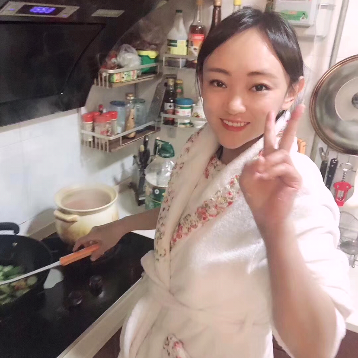 迷人的眼睛22的照片