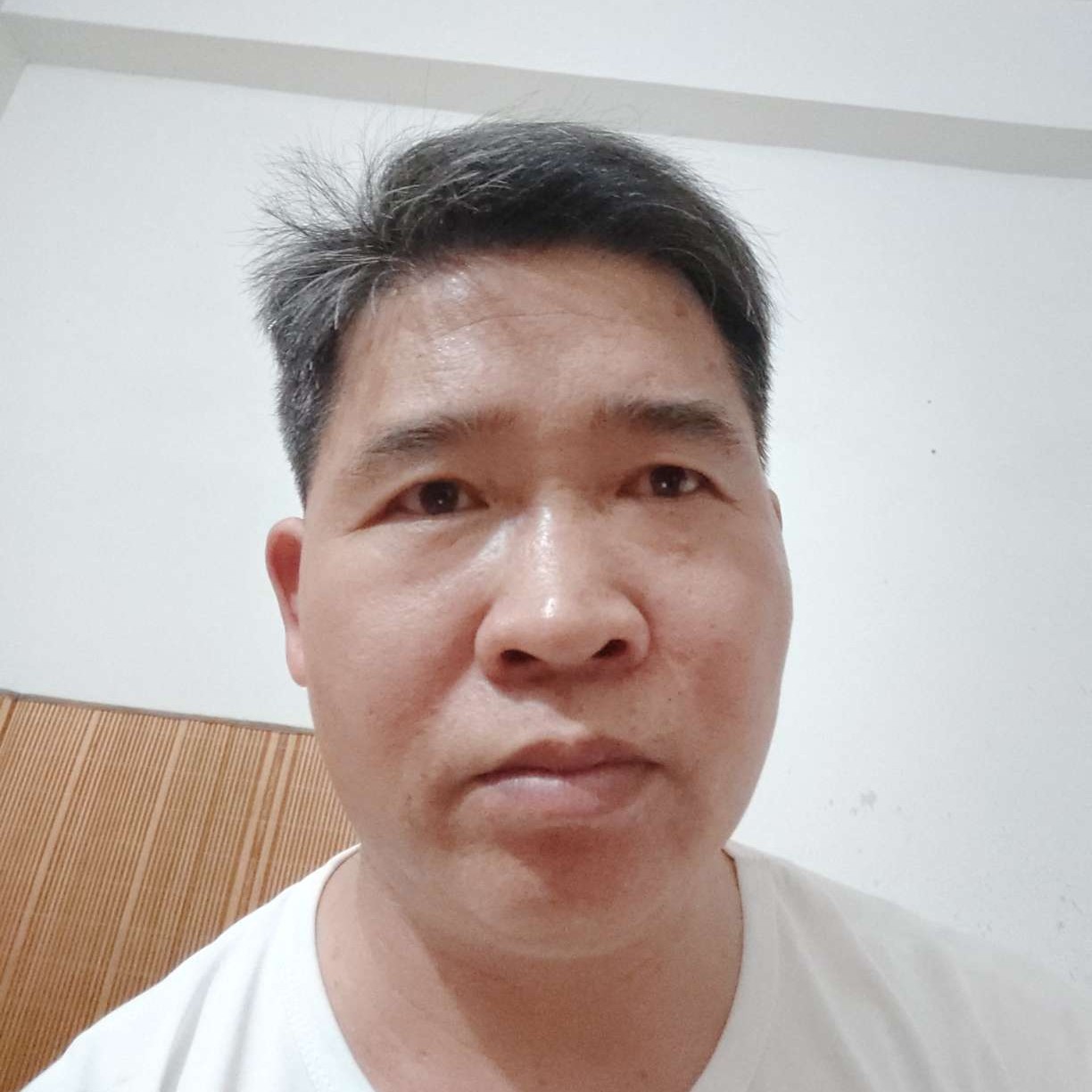悲凉扯余音的照片