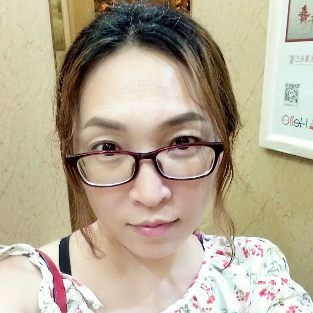 花默默的照片