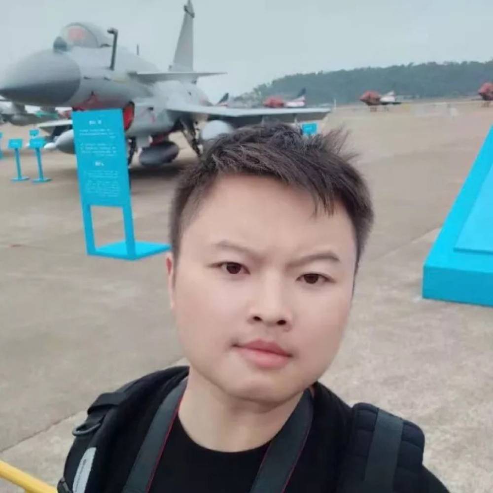 公子小白zzw的照片