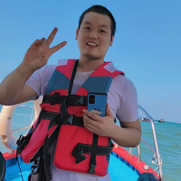 找我爱她她也爱我的照片