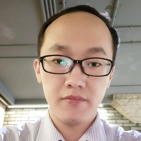 逆风成长向阳而生的照片