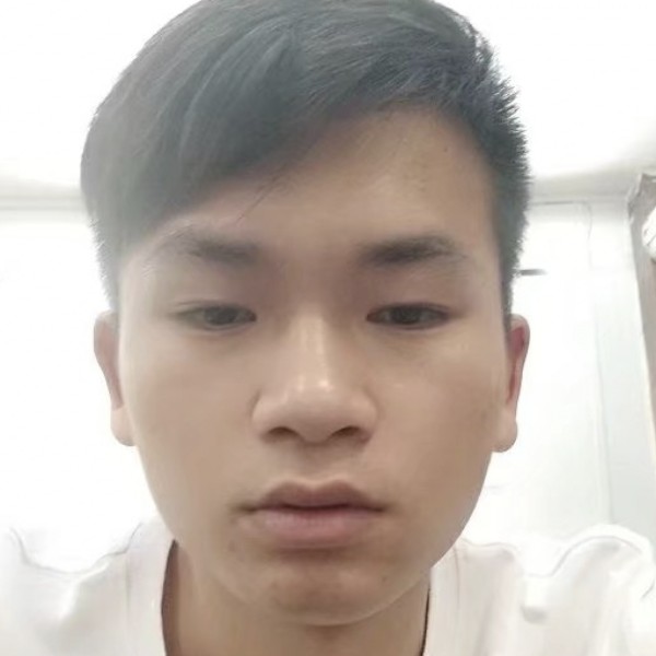 碧蓝泪了戒指的照片
