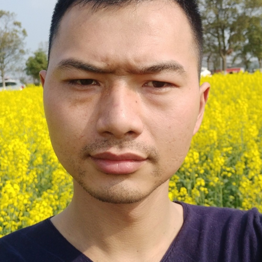 初妆就健壮的照片