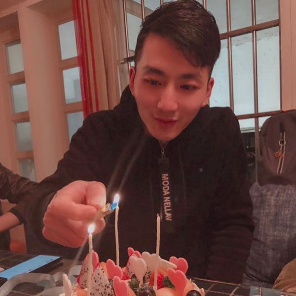 是郭不是锅的照片