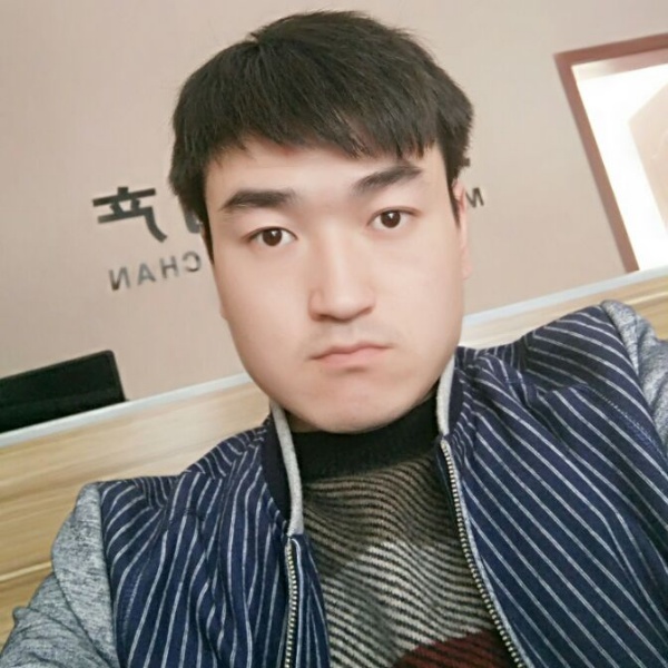梦见你哭却不能拥的照片