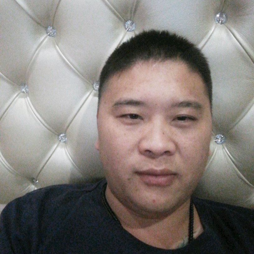 90胖哥哥的照片