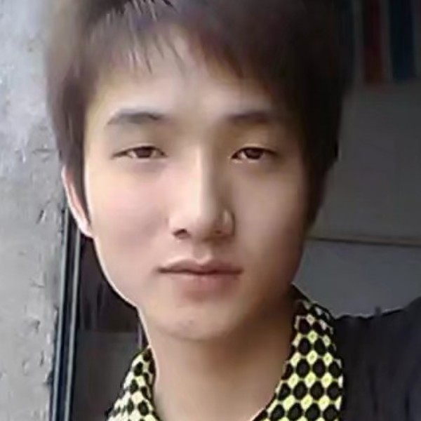绝影笑满意的照片