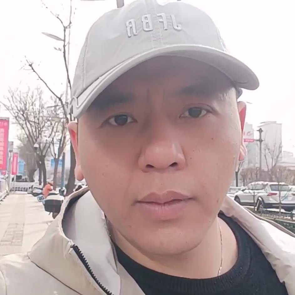 枪炮玫瑰666的照片