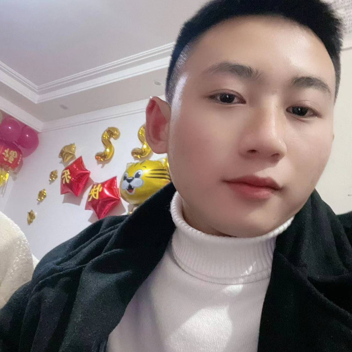 小李才18的照片