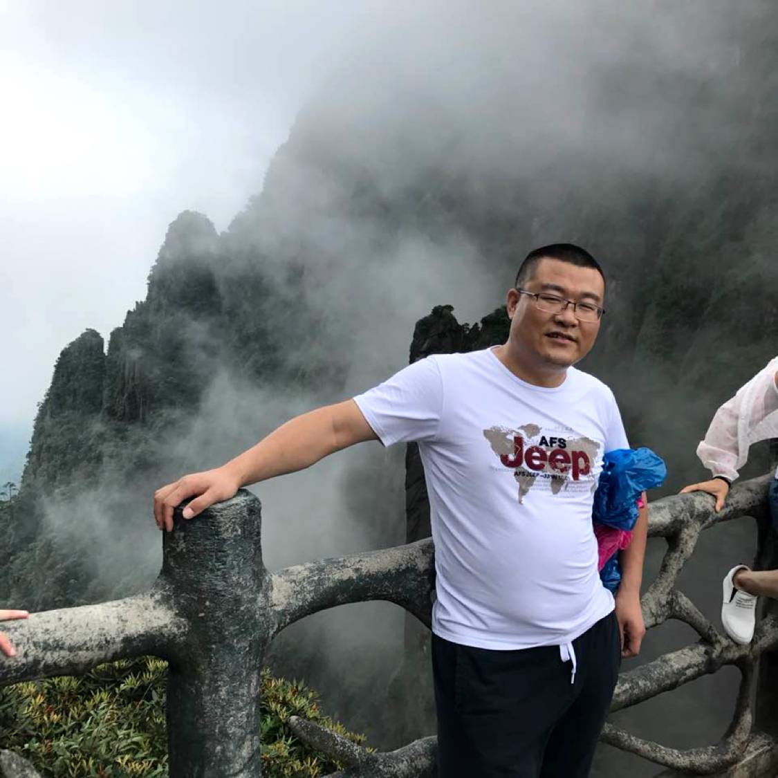 小白菜深拥激情的照片