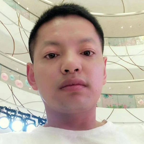 绚烂迎雨的照片
