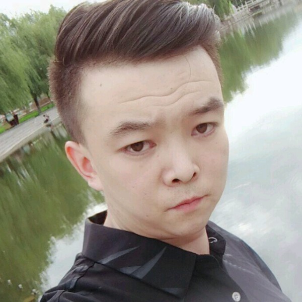转角遇到爱遇见爱的照片