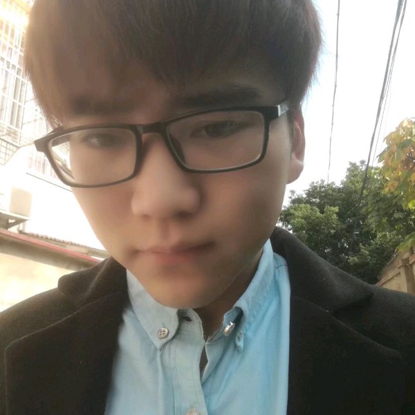 清风云淡如水的照片