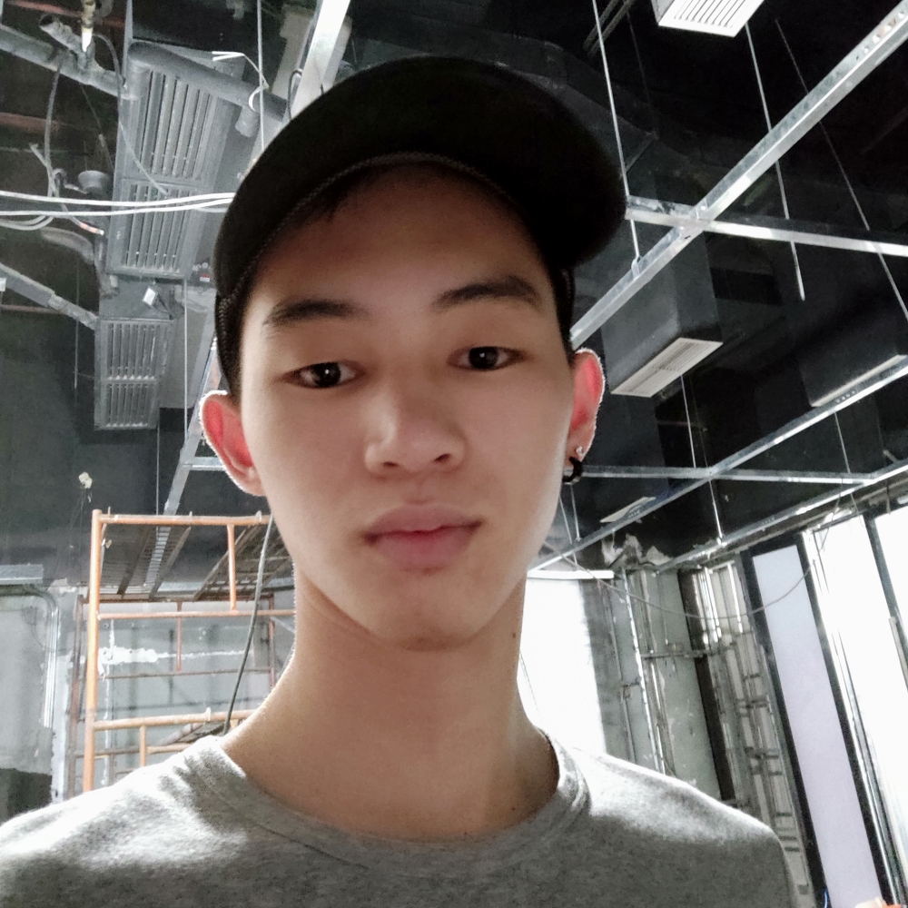 豪較瘦的照片