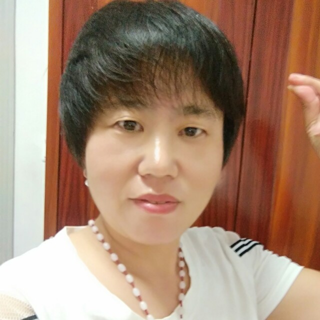彼岸浅吻爱笑的照片