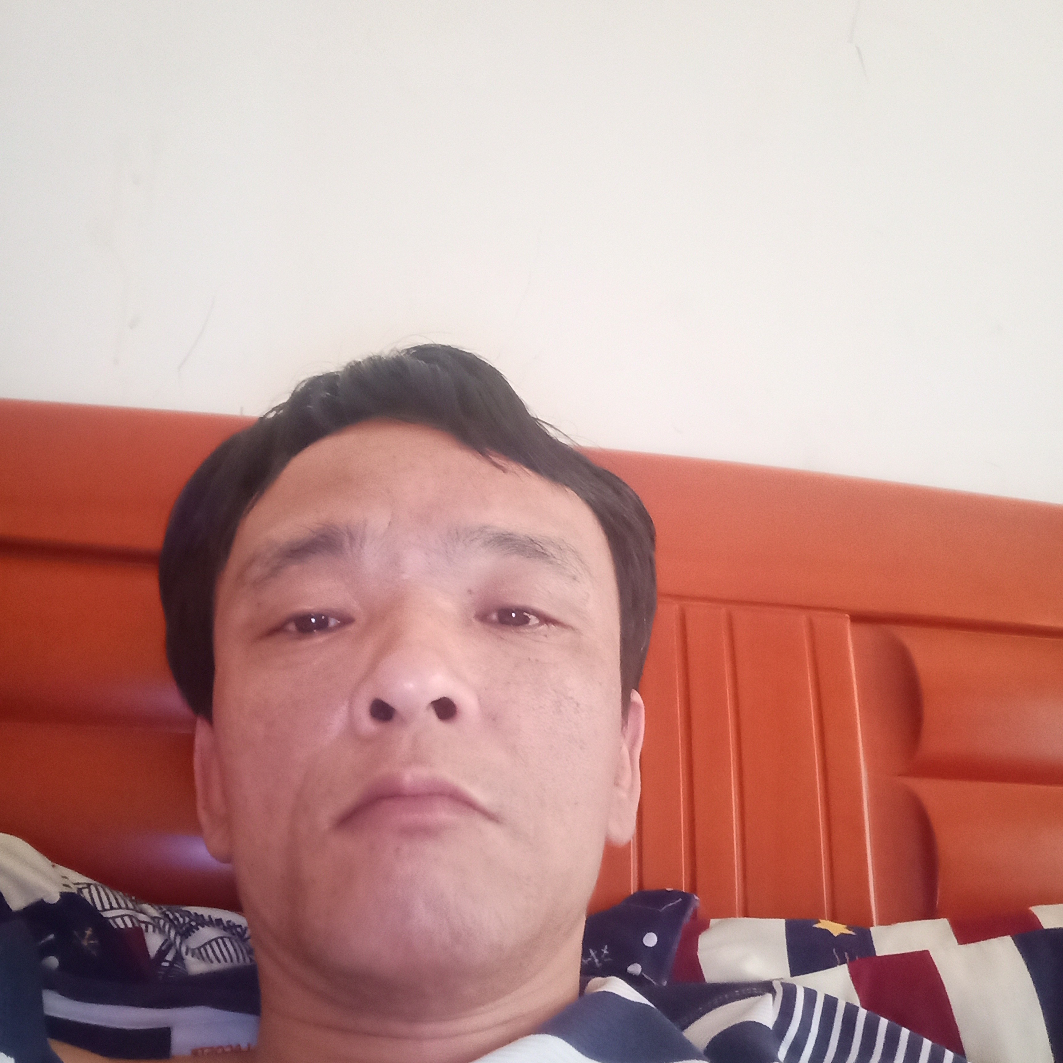 虚心多么指甲油的照片