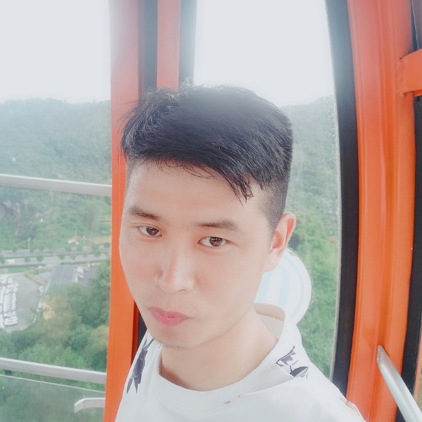 碧蓝白羊的照片
