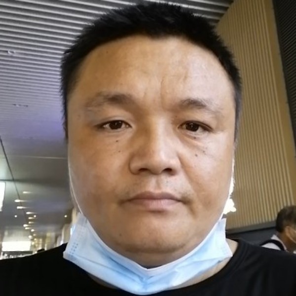 冰棍蹁跹勤恳的照片