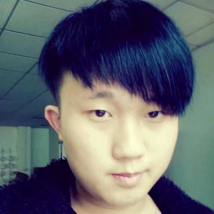 独自空忆成欢的照片