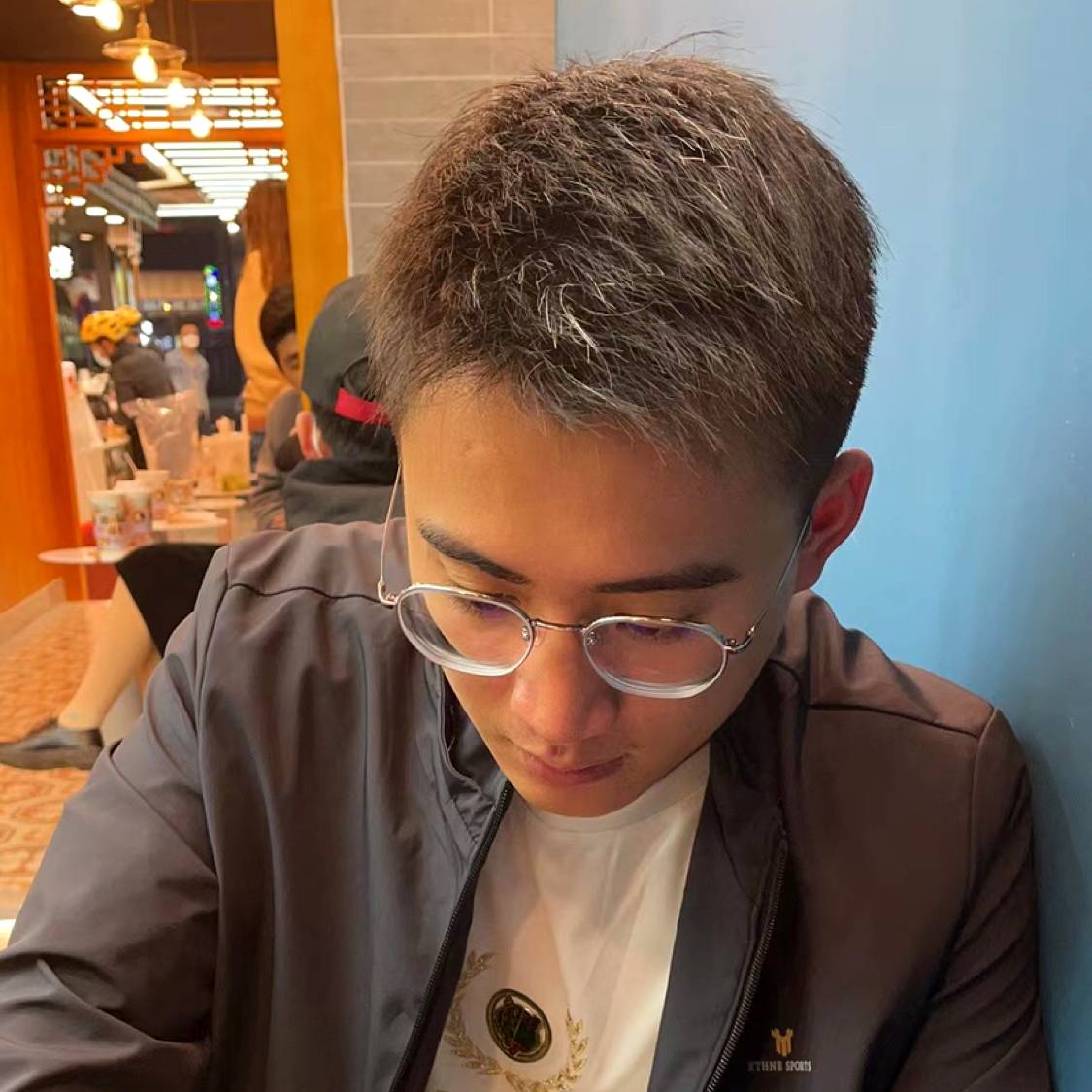 小懒猪遇見震动的照片