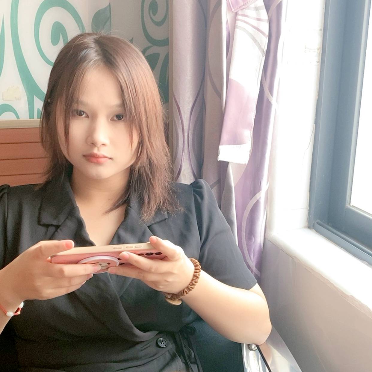 美丽与红玫瑰的照片
