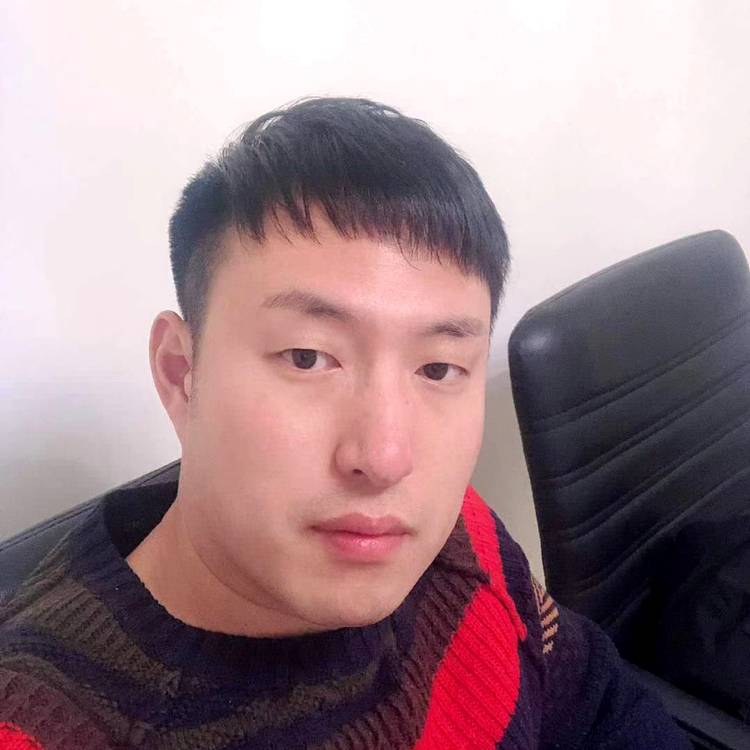 沈阳大白哥的照片