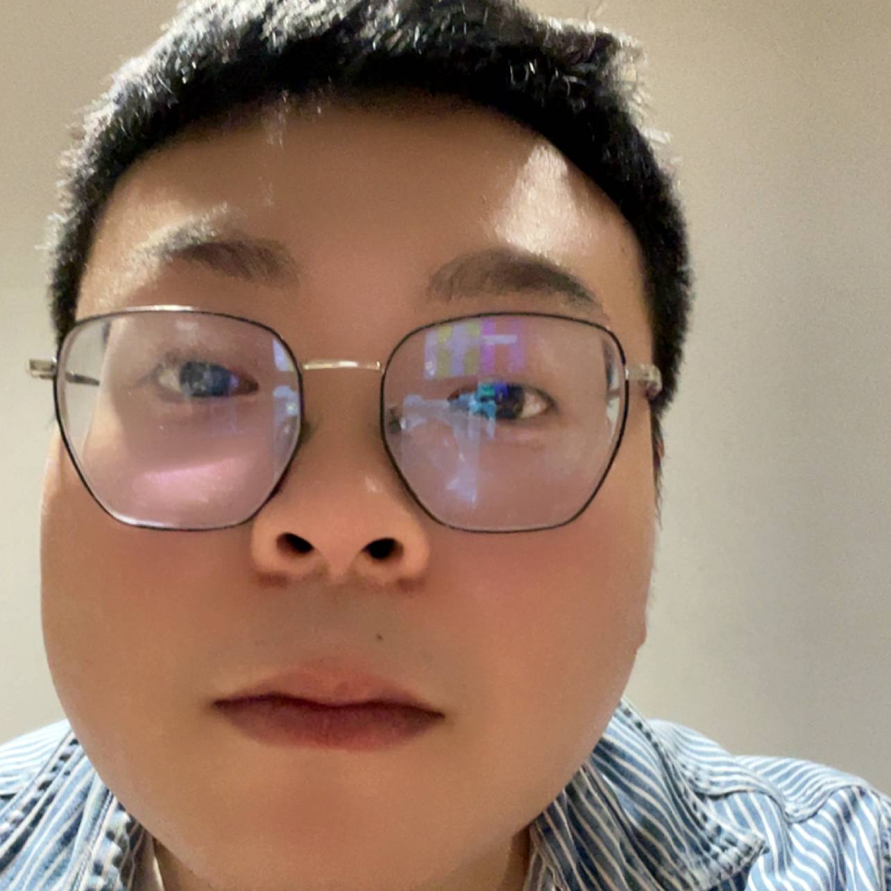 风趣闻南鸢的照片