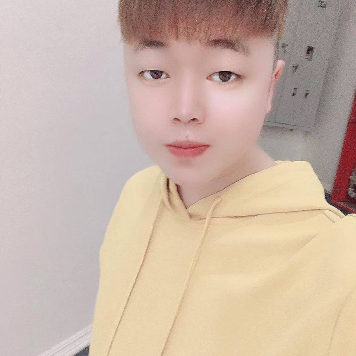 冰棍那贤惠的照片