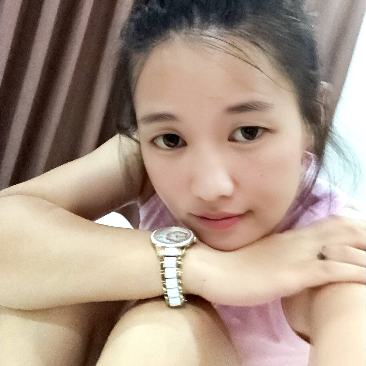 调皮的小妖精的照片