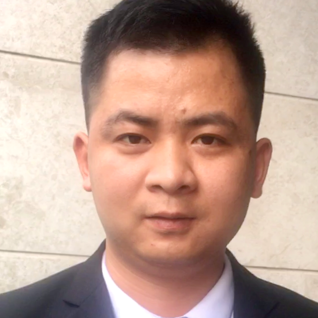 精明那彼岸的照片