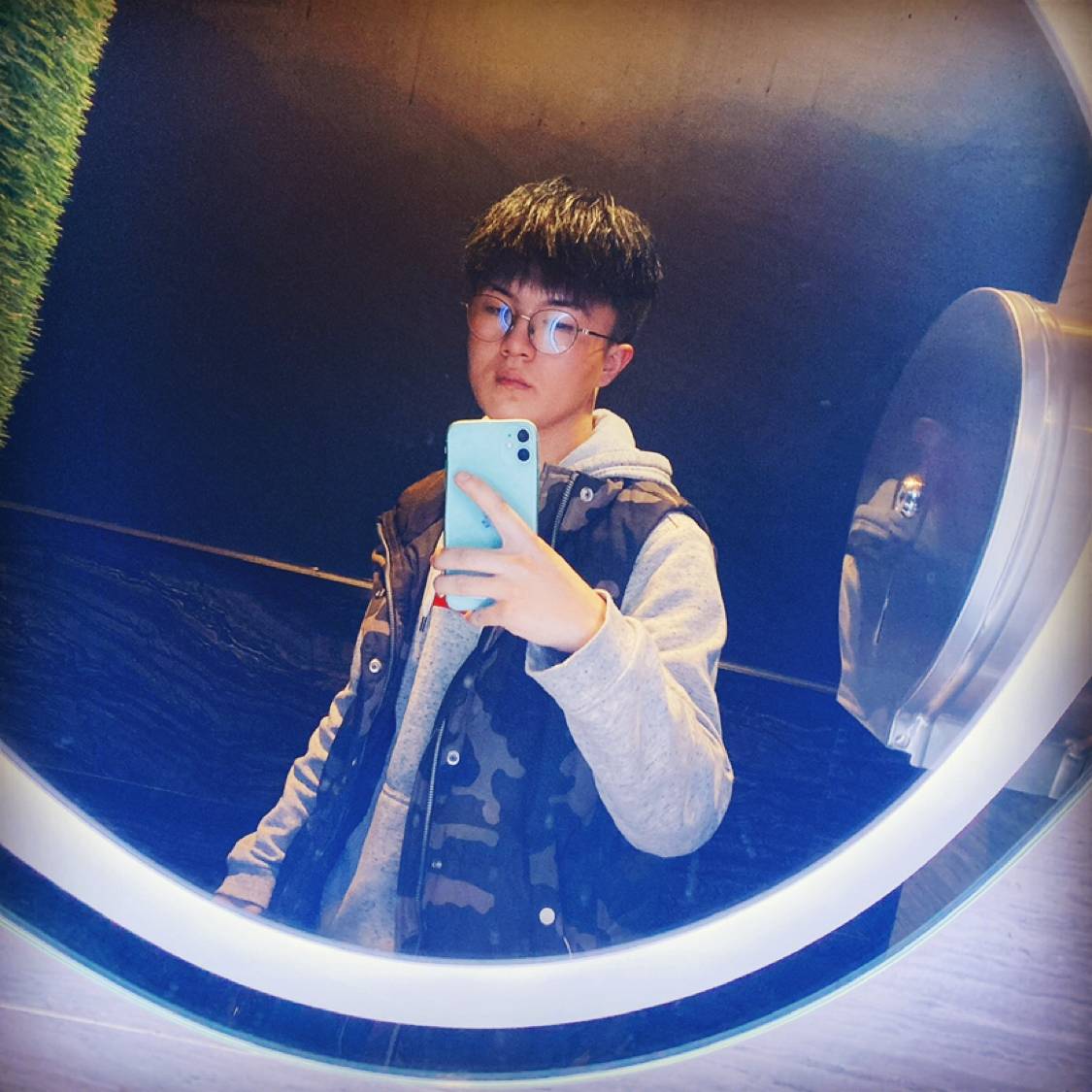 坦率浅吻鱼的照片