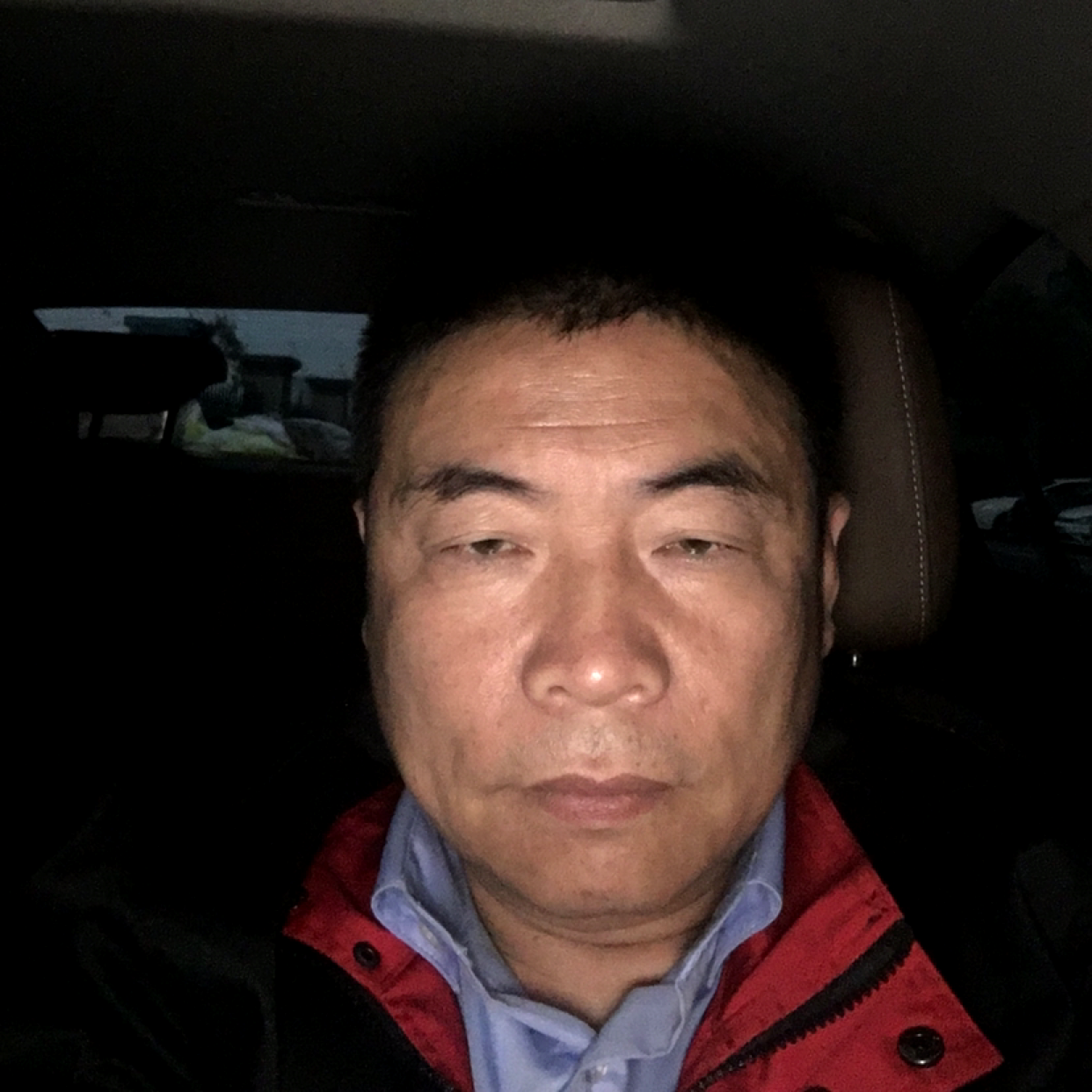 陈正龙的照片