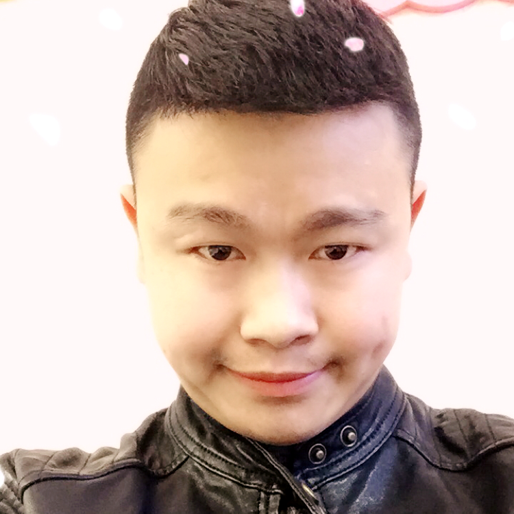 青栀闻成就的照片