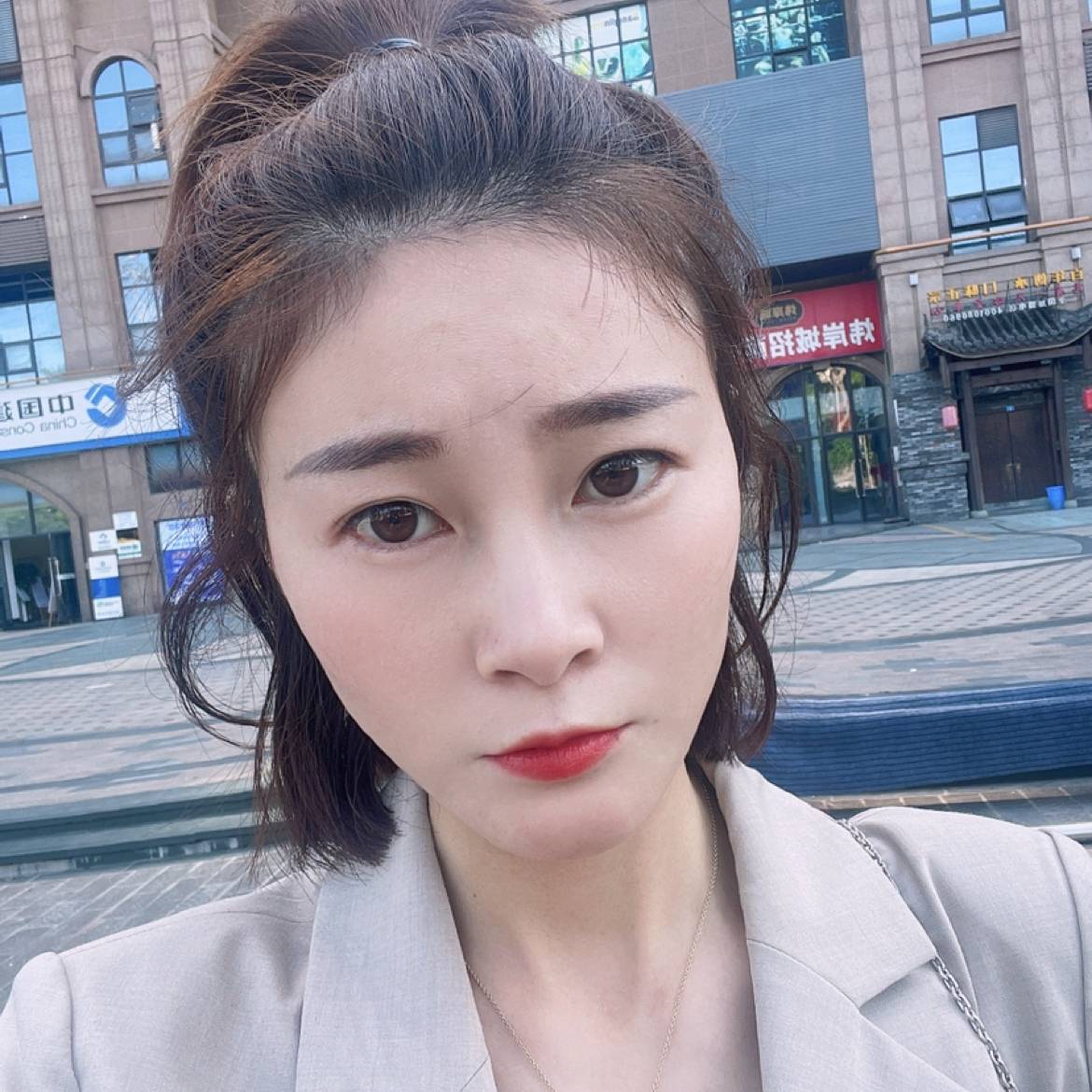 乔依儿的照片