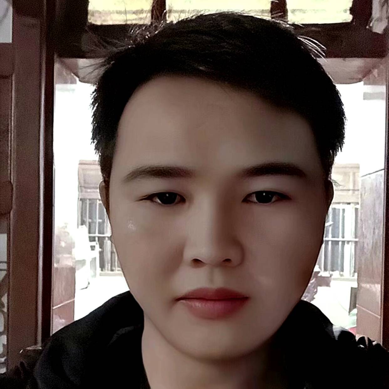 阳光拾忆情殇的照片