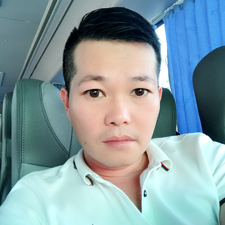 冷酷請百合的照片