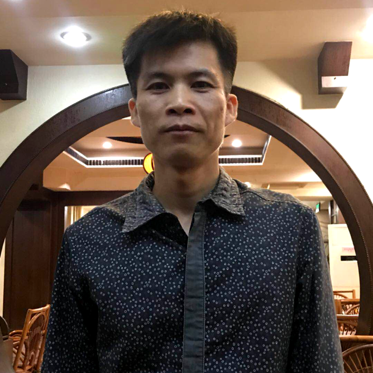 抽屉老迟到的照片