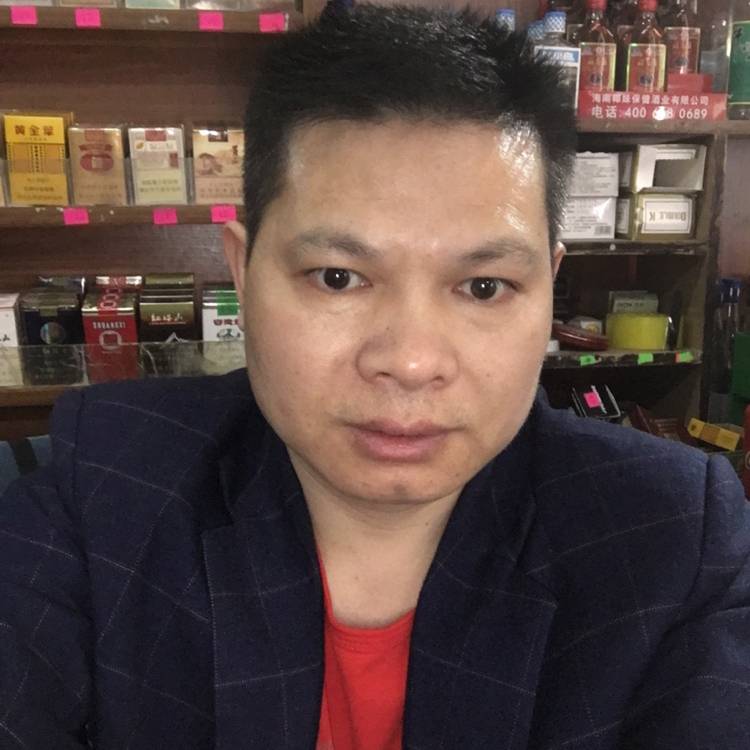 香水泪了痴情的照片