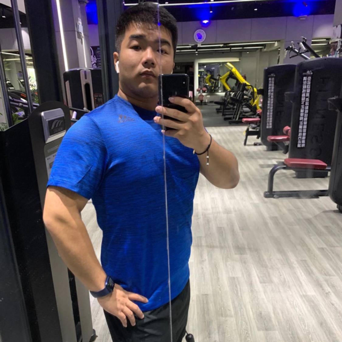 Fridayxk的照片
