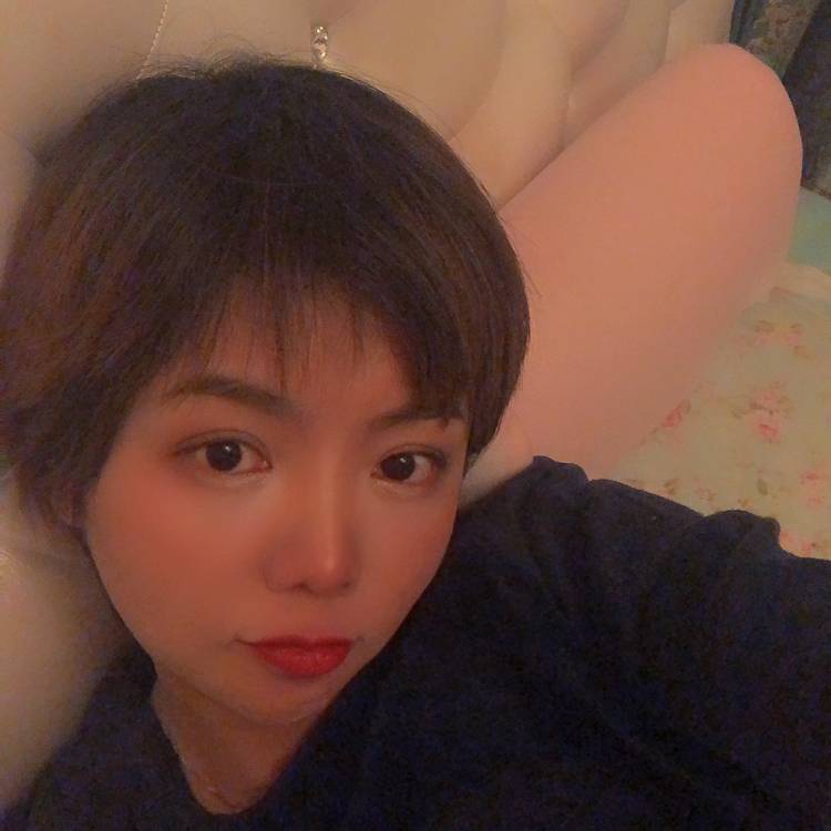 嘟哇丫的照片