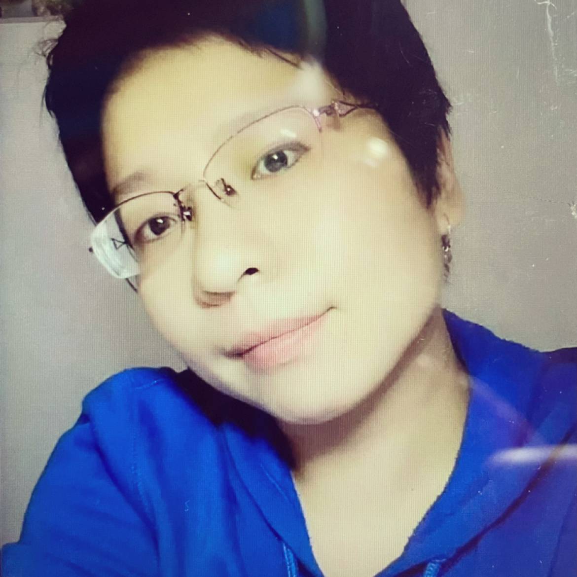 淡淡的泪痕的照片