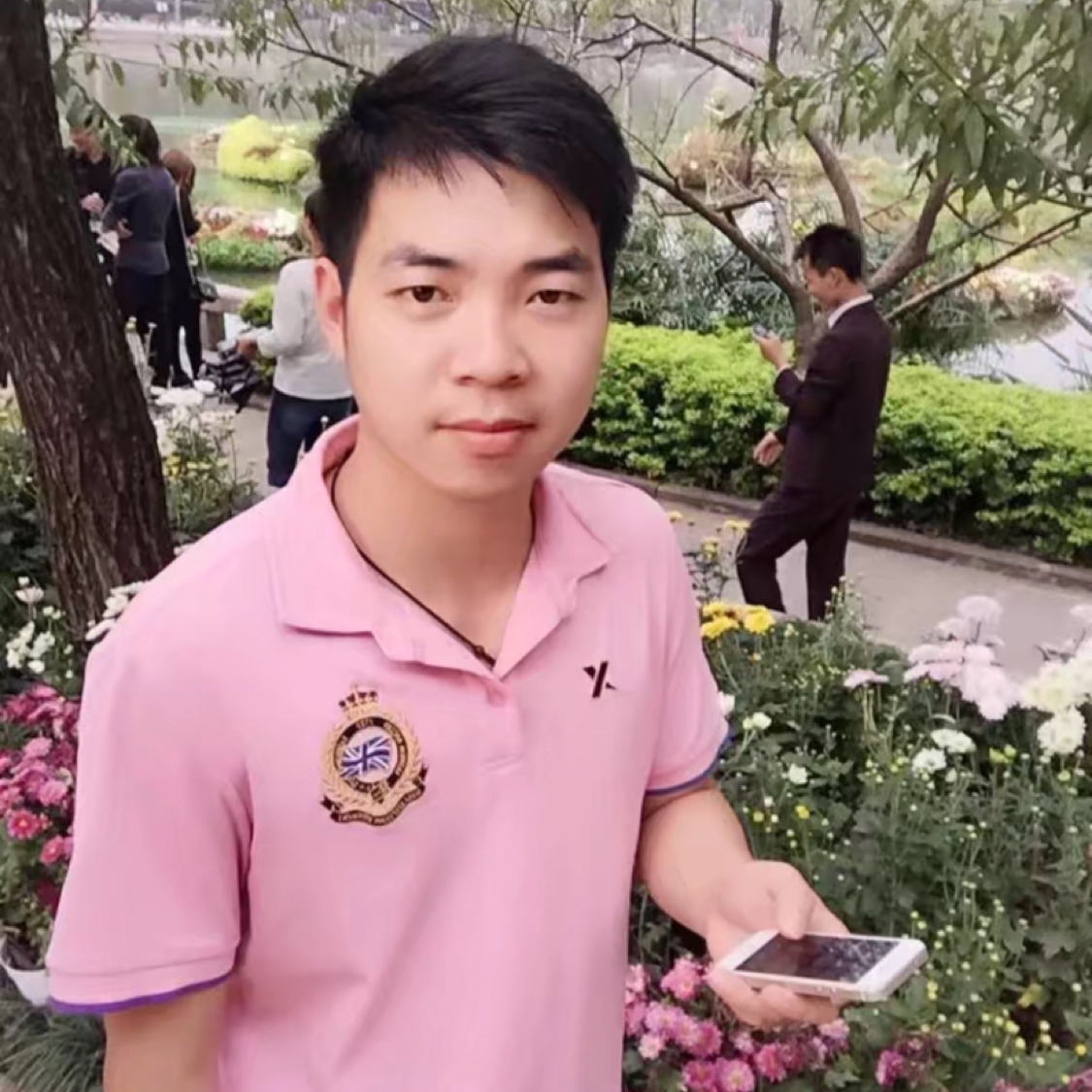 暧昧拿蘩藜的照片