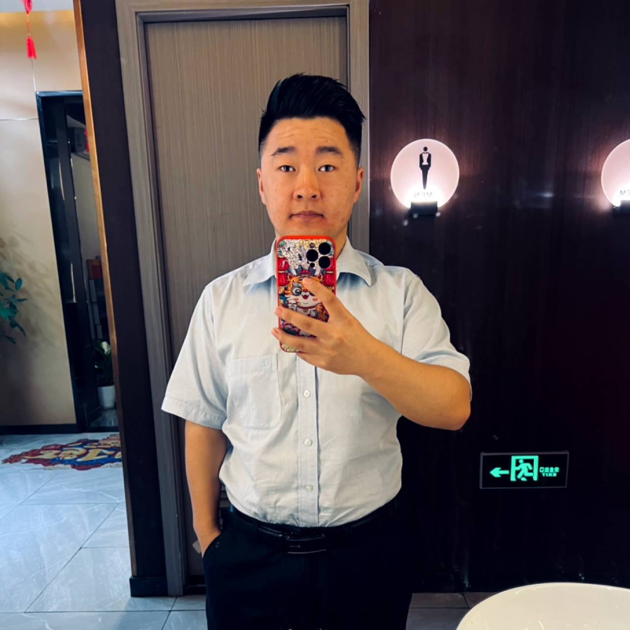 →_→沐白的照片