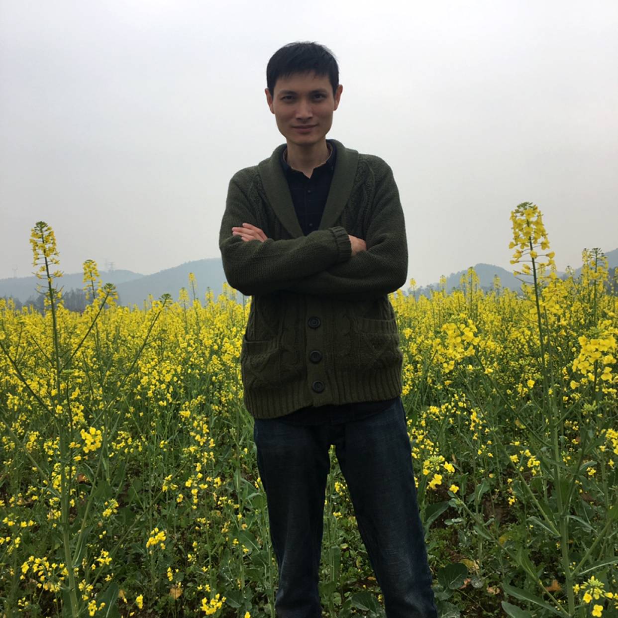 花生向隐忍的照片