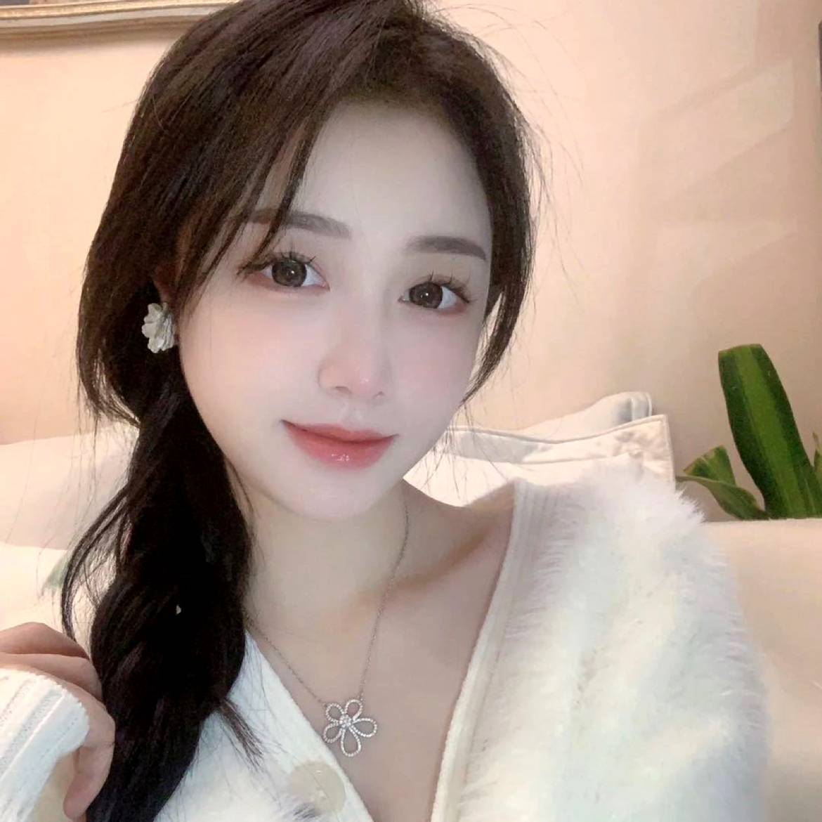 勤劳有小蜜蜂的照片