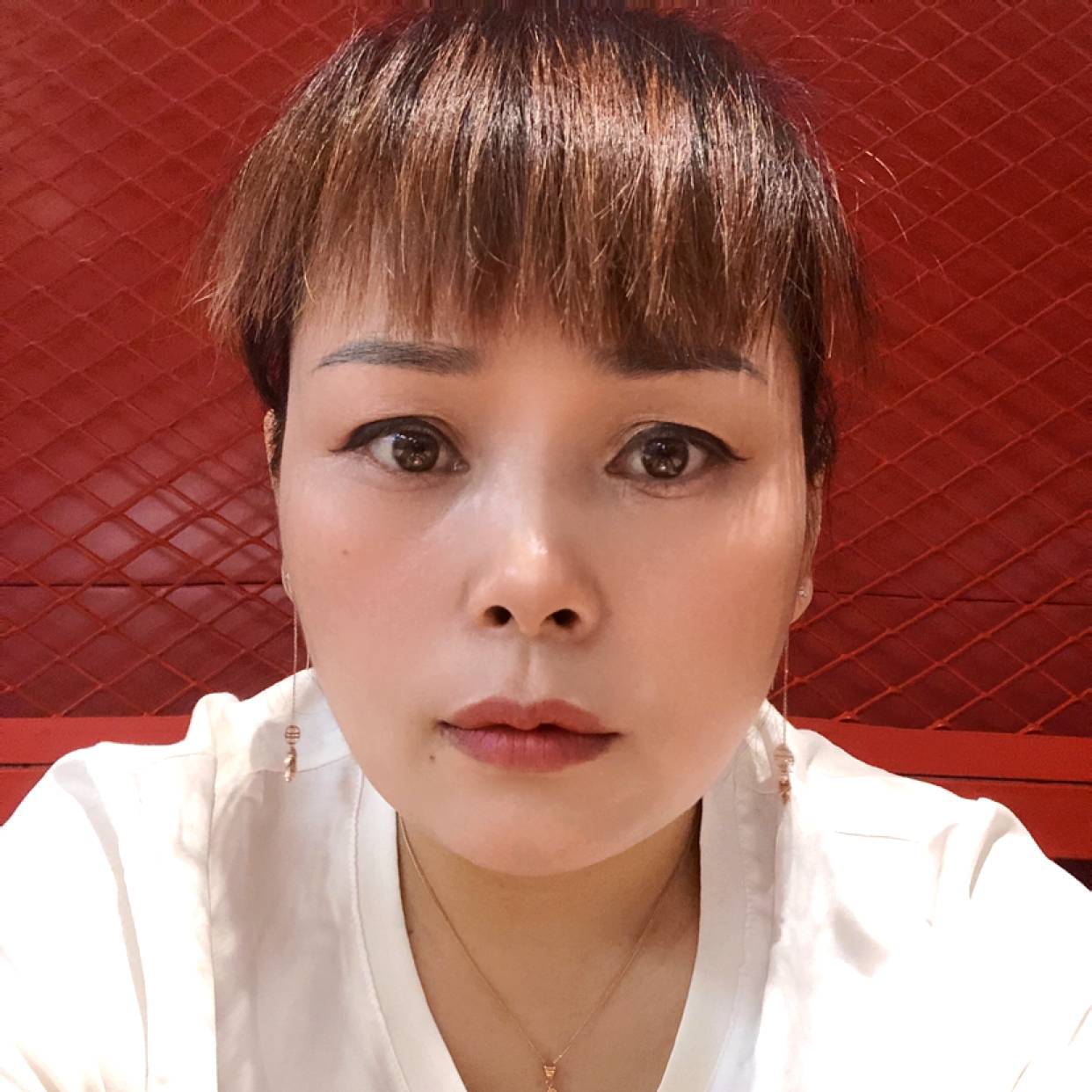 海燕有苹果的照片