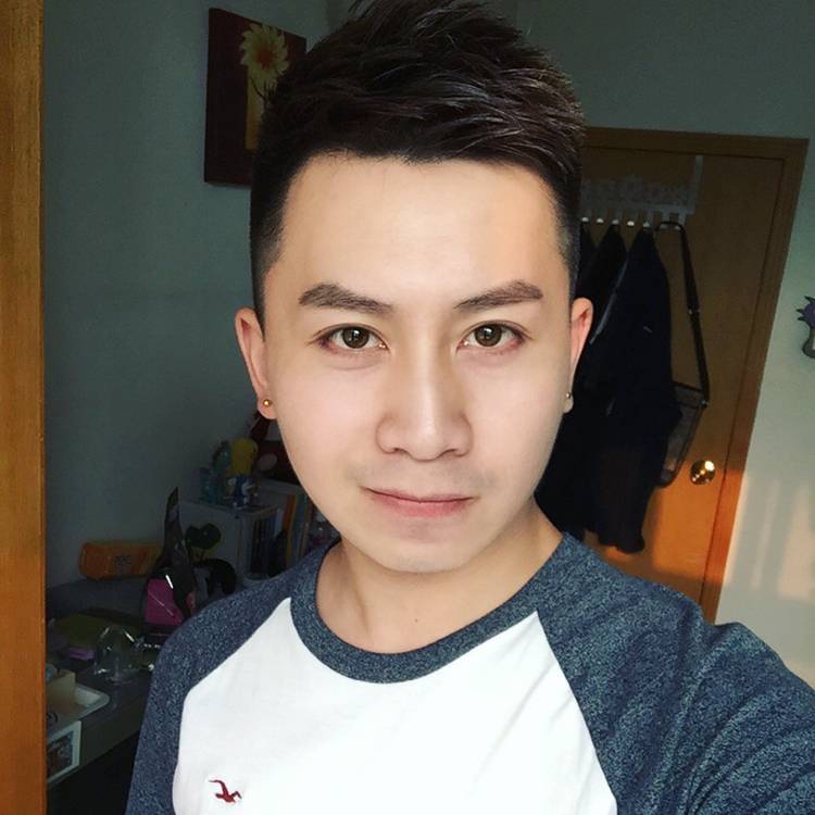 三里清风不如你的照片