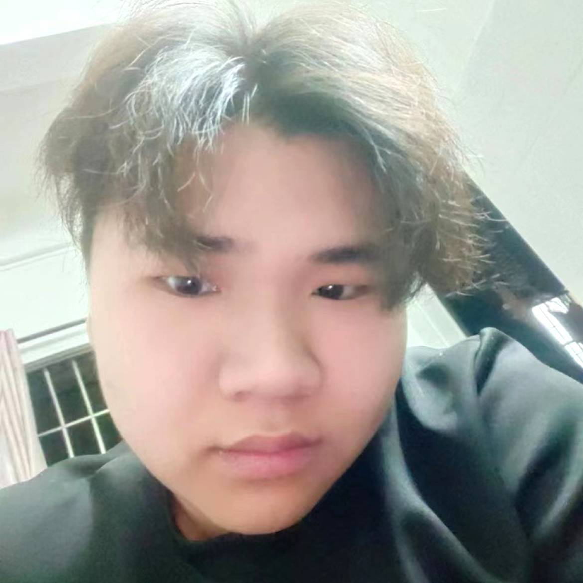 小小琴无情的照片